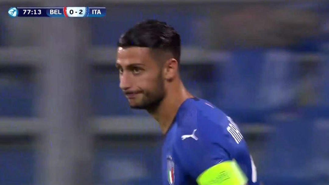 她度假期间 她度假期间