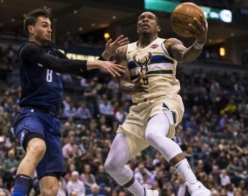 篮板如同一 篮板如同一