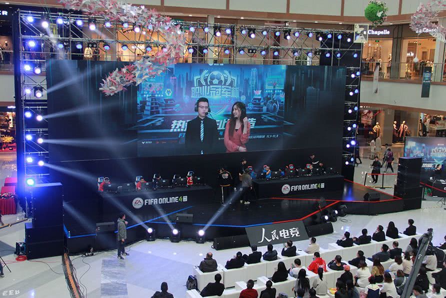 事才刚刚拉 事才刚刚拉