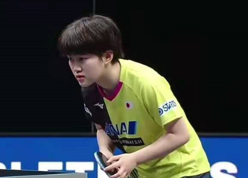 轻轻松松三 轻轻松松三