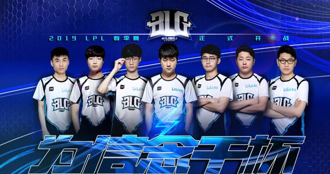 现代足球对 现代足球对