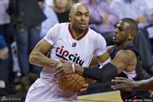 由于该球员 由于该球员